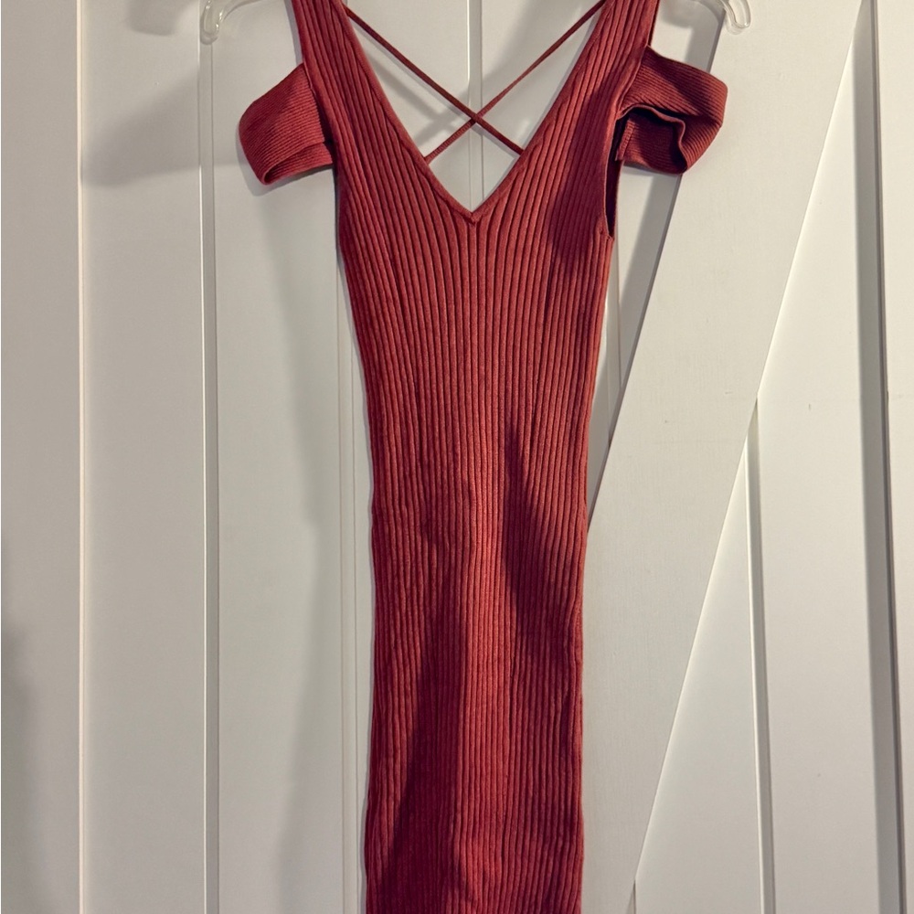Elegant Red Sleeveless Dress
